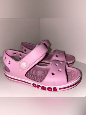 Crocs Bayaband Sandals Girl’s Pink Strap Shoes Size C10 Kids 10
